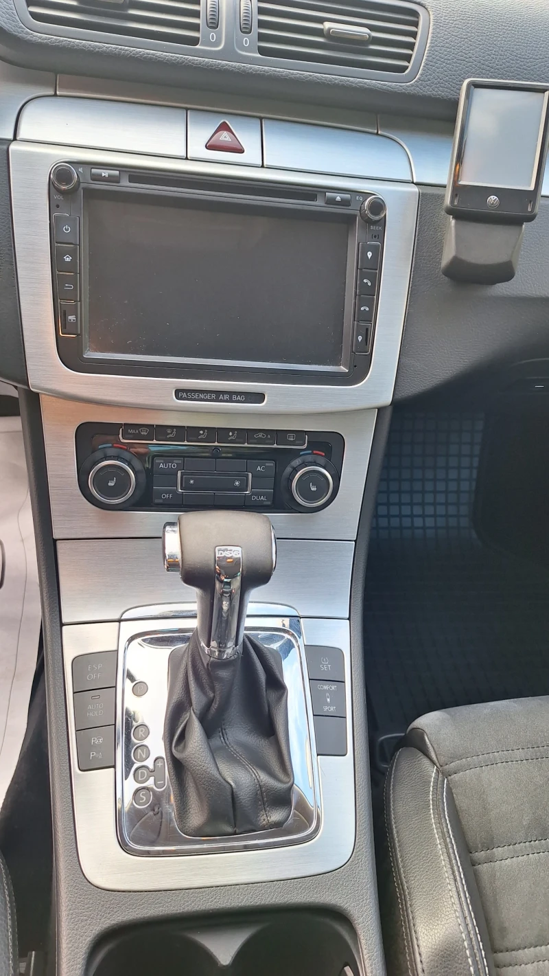 VW CC TDI DSG, снимка 11 - Автомобили и джипове - 47596515