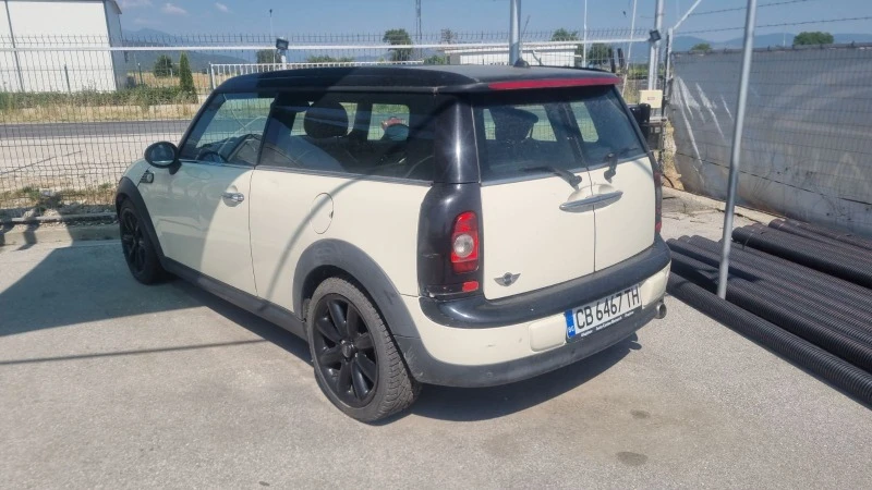 Mini Clubman 1.6D, снимка 4 - Автомобили и джипове - 46574205