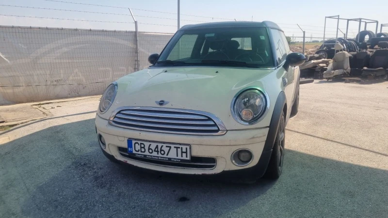 Mini Clubman 1.6D, снимка 1 - Автомобили и джипове - 46574205