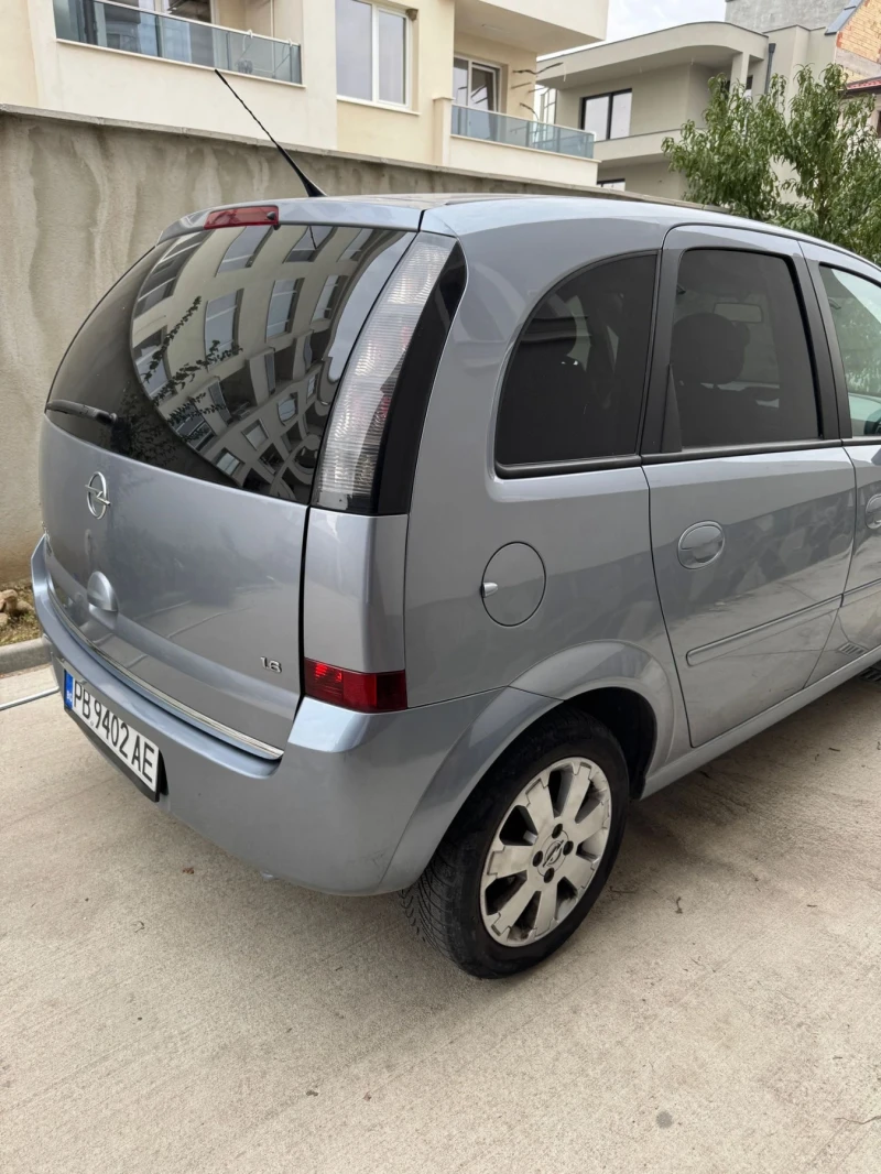 Opel Meriva, снимка 3 - Автомобили и джипове - 47525948