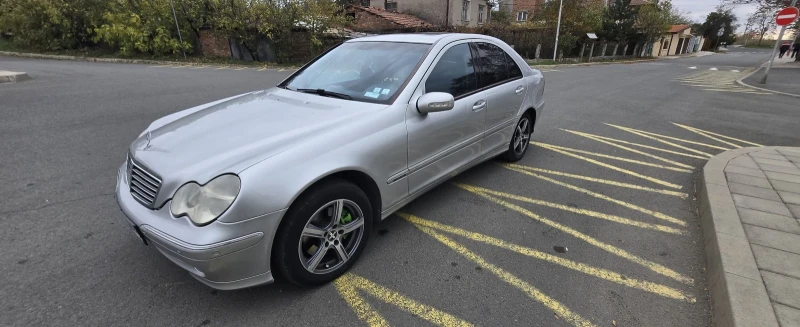 Mercedes-Benz C 270, снимка 4 - Автомобили и джипове - 47823838