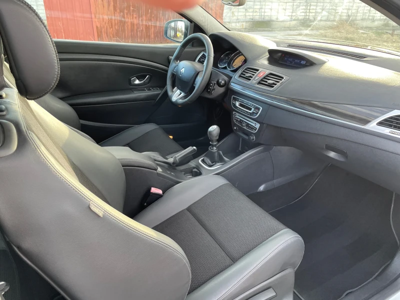 Renault Megane 1.5DCI 110к.с Keyless, Панорама, , снимка 11 - Автомобили и джипове - 48078762