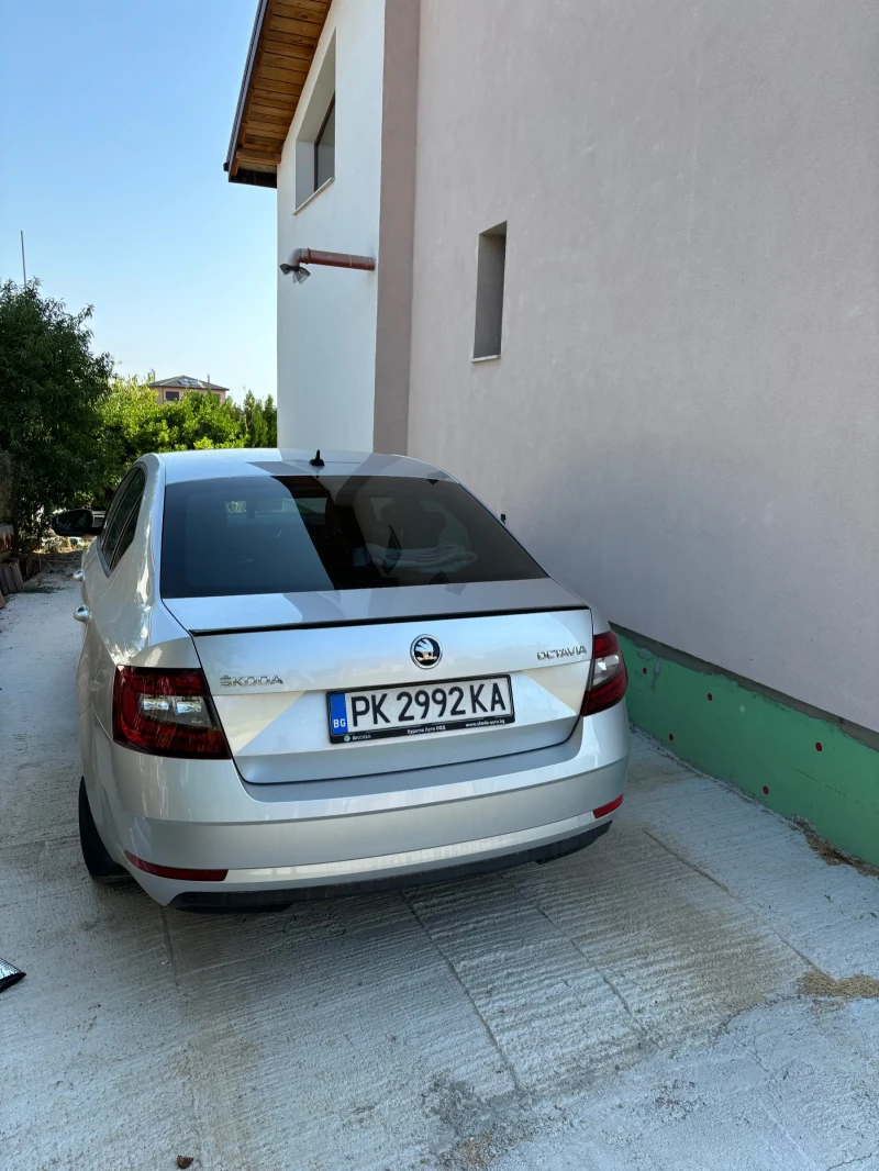 Skoda Octavia, снимка 2 - Автомобили и джипове - 48361019