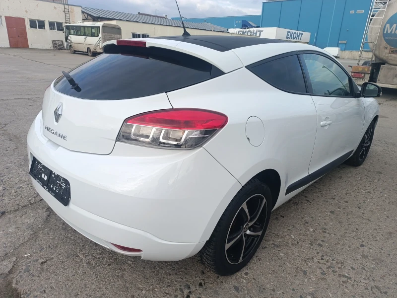 Renault Megane COUPE ПЕРФЕКТНО, ЛИЗИНГ , снимка 4 - Автомобили и джипове - 48984774