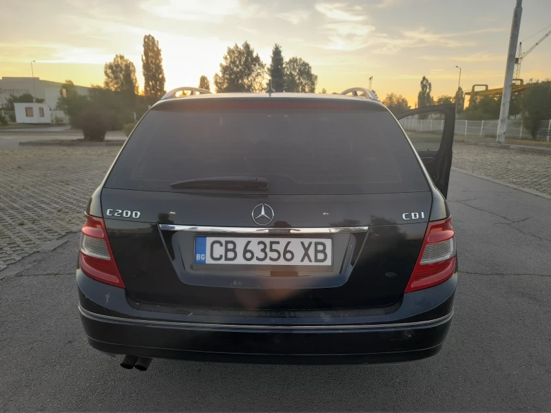 Mercedes-Benz C 200 С200, снимка 8 - Автомобили и джипове - 49255872