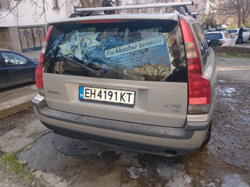 Volvo V70, снимка 5 - Автомобили и джипове - 49378616