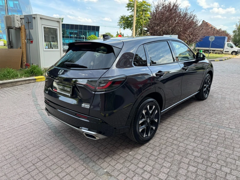 Honda ZR-V Advance , снимка 5 - Автомобили и джипове - 51605633