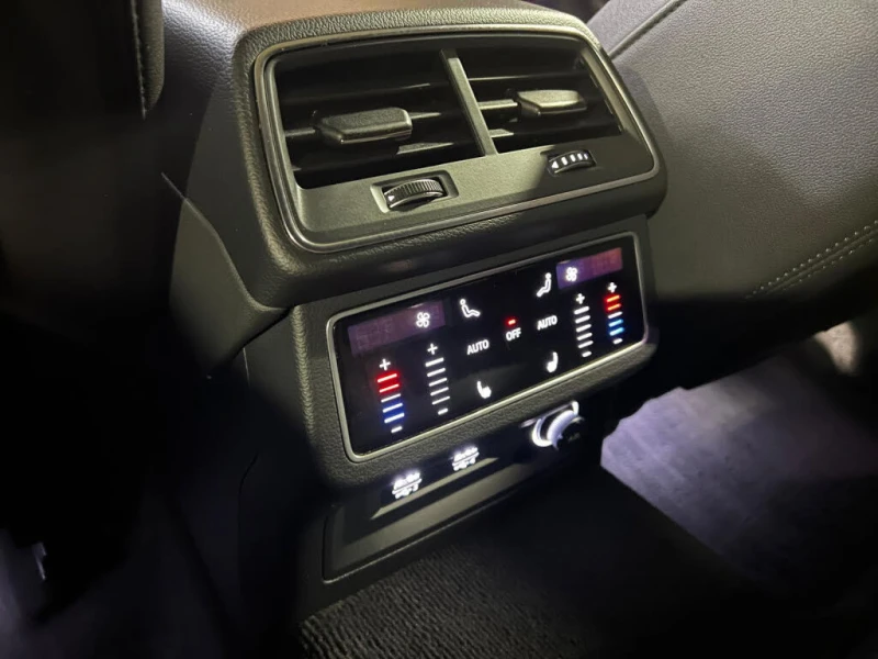 Audi A7 2019* MATRIX* HEAD-UP* B&O* AMBIENT* S-LINE* 360* , снимка 15 - Автомобили и джипове - 52752301