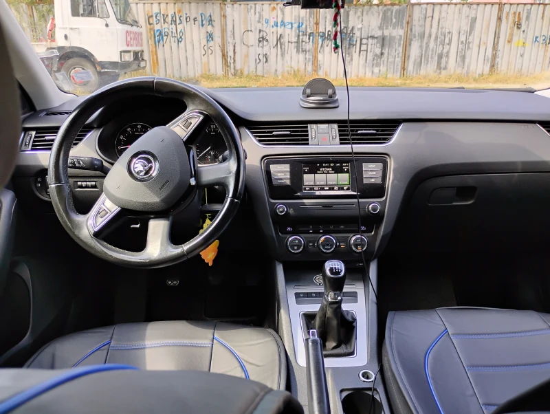 Skoda Octavia Elegance, снимка 2 - Автомобили и джипове - 52949800