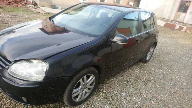 VW Golf 1.9Bls 105, снимка 13 - Автомобили и джипове - 34959738