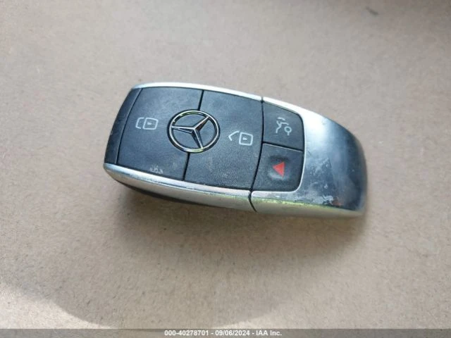 Mercedes-Benz A 220, снимка 11 - Автомобили и джипове - 47491780