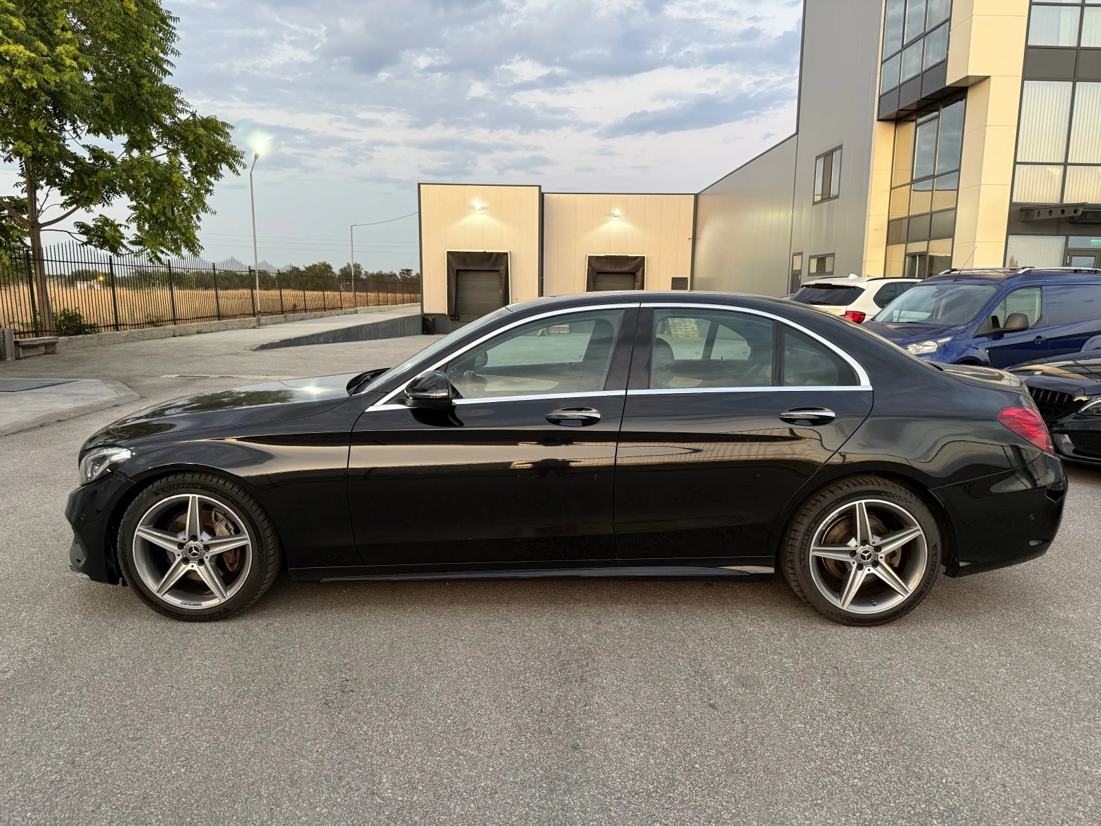 Mercedes-Benz C 220 AMG , KEYLESS Naght Pakage - изображение 2