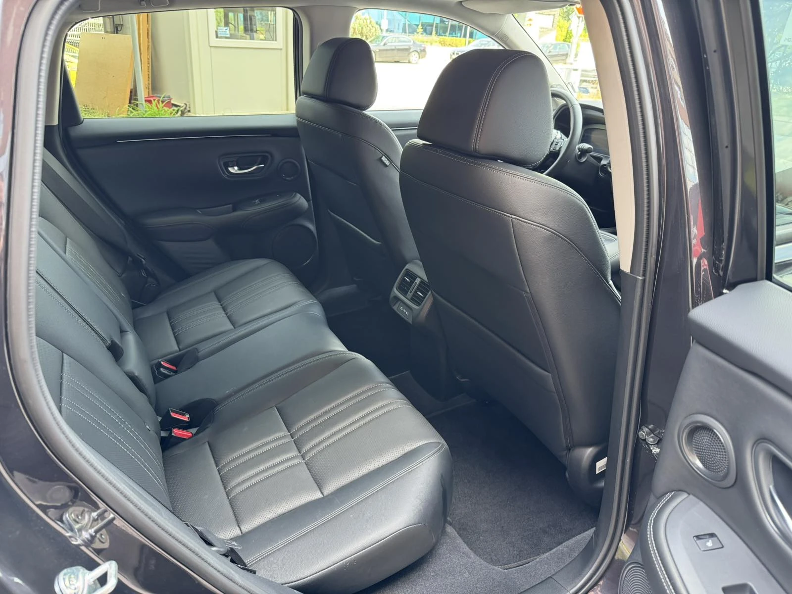 Honda ZR-V Advance  | Mobile.bg   11