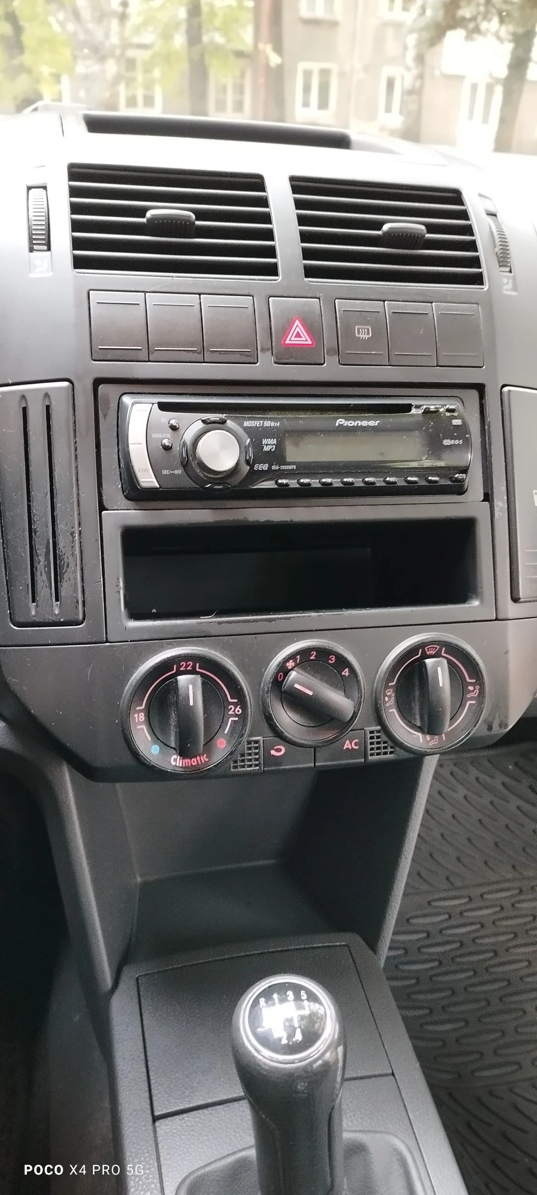 VW Polo  - изображение 9