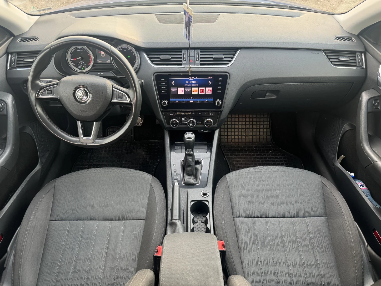 Skoda Octavia 1.5G-TEC  | Mobile.bg   11