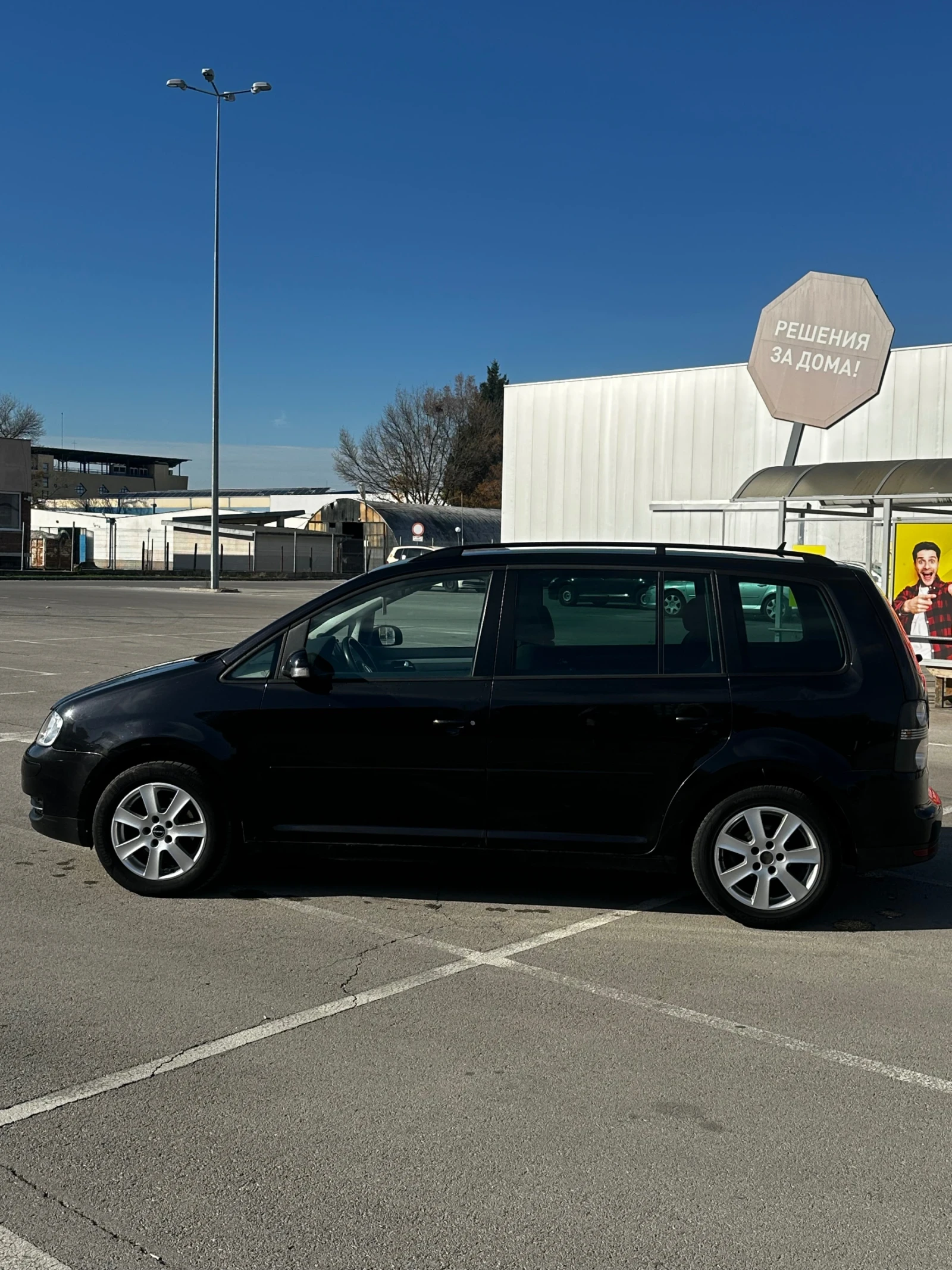 VW Touran DSG 2.0 TDi | Mobile.bg   8