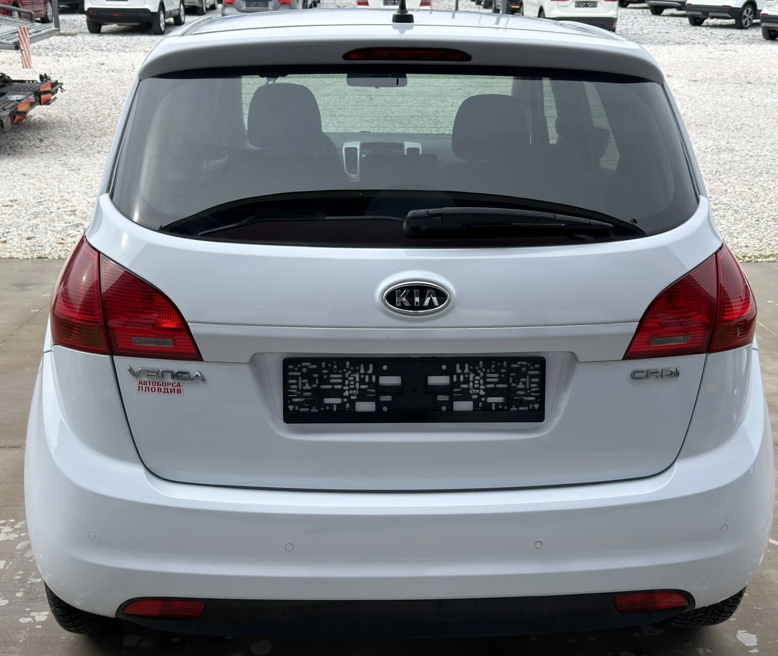 Kia Venga 1.4 CRDi EURO5 A - изображение 6