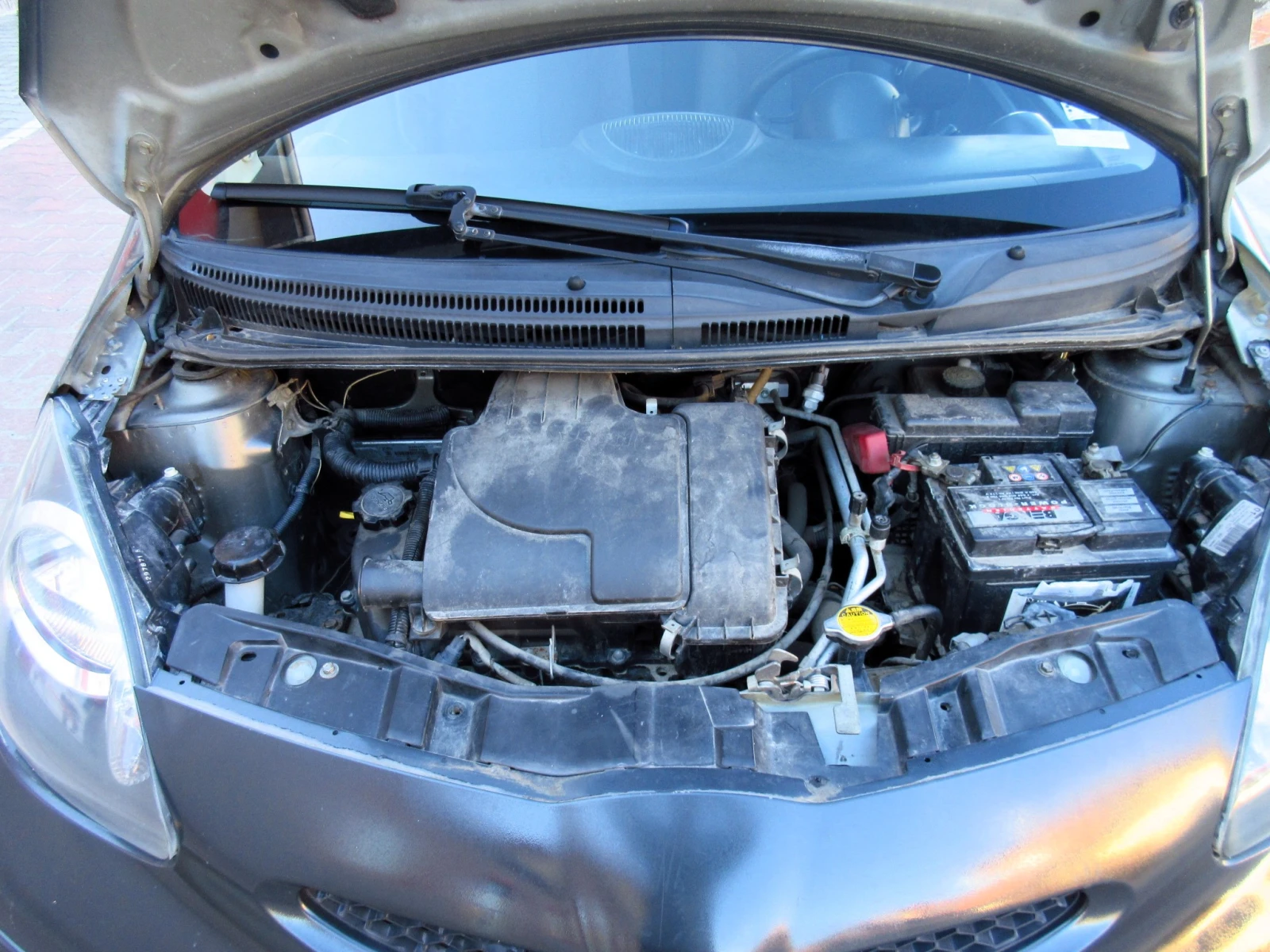 Toyota Aygo 1.0i, снимка 11 - Автомобили и джипове - 54114969