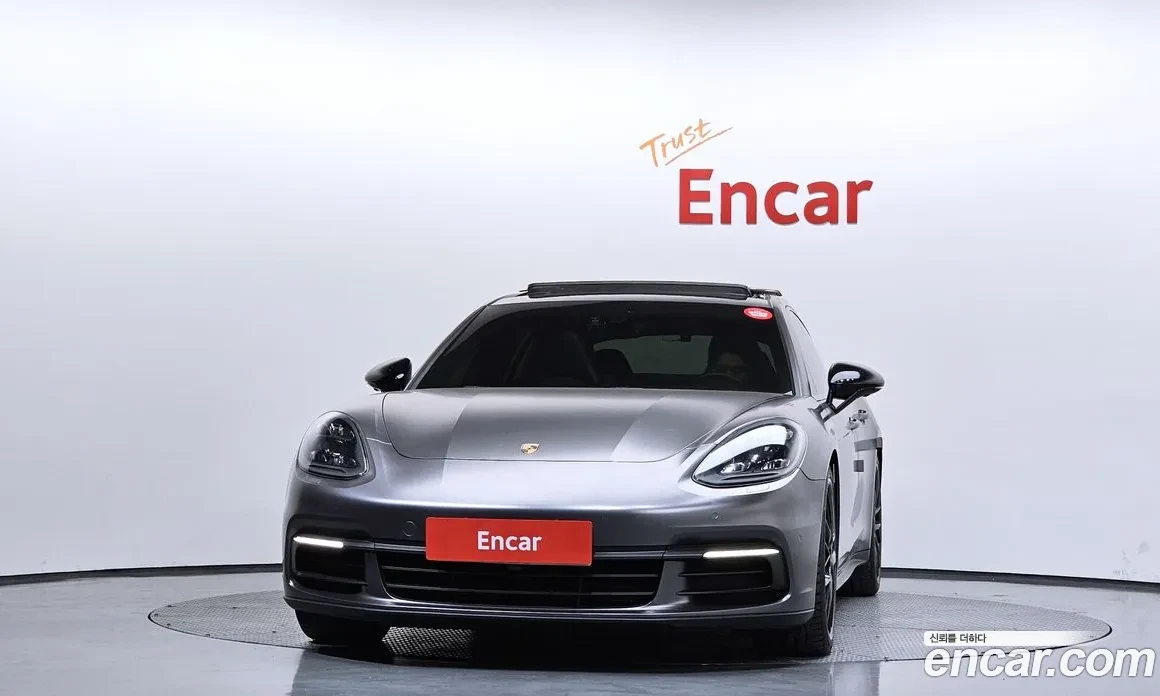 Porsche Panamera 4* ОБДУХ* 360* 330КС+ * ЛИЗИНГ, снимка 3 - Автомобили и джипове - 54611214