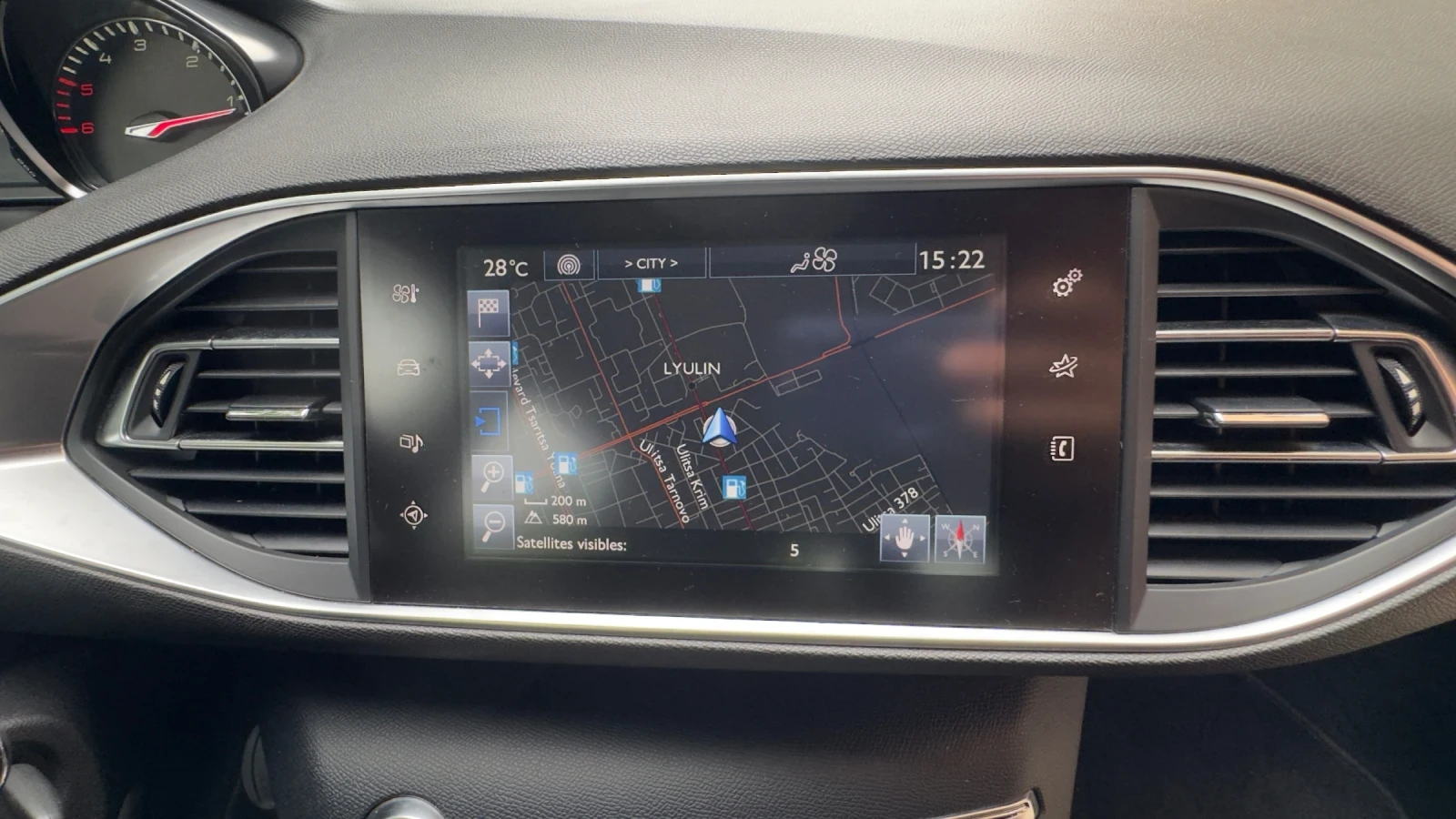 Peugeot 308 2.0 HDI Euro 6B, снимка 16 - Автомобили и джипове - 54868818