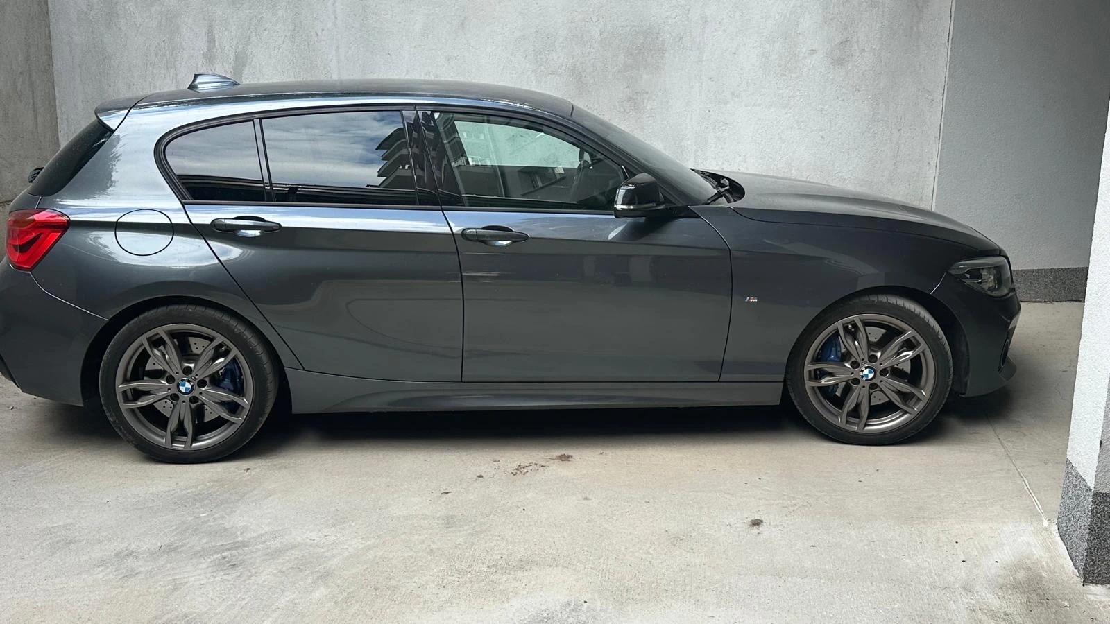BMW 120 F20/M-sport/NAVI/CAMERA/AVTOMAT/КОЖА/ADAPTIVE LED, снимка 5 - Автомобили и джипове - 55153474