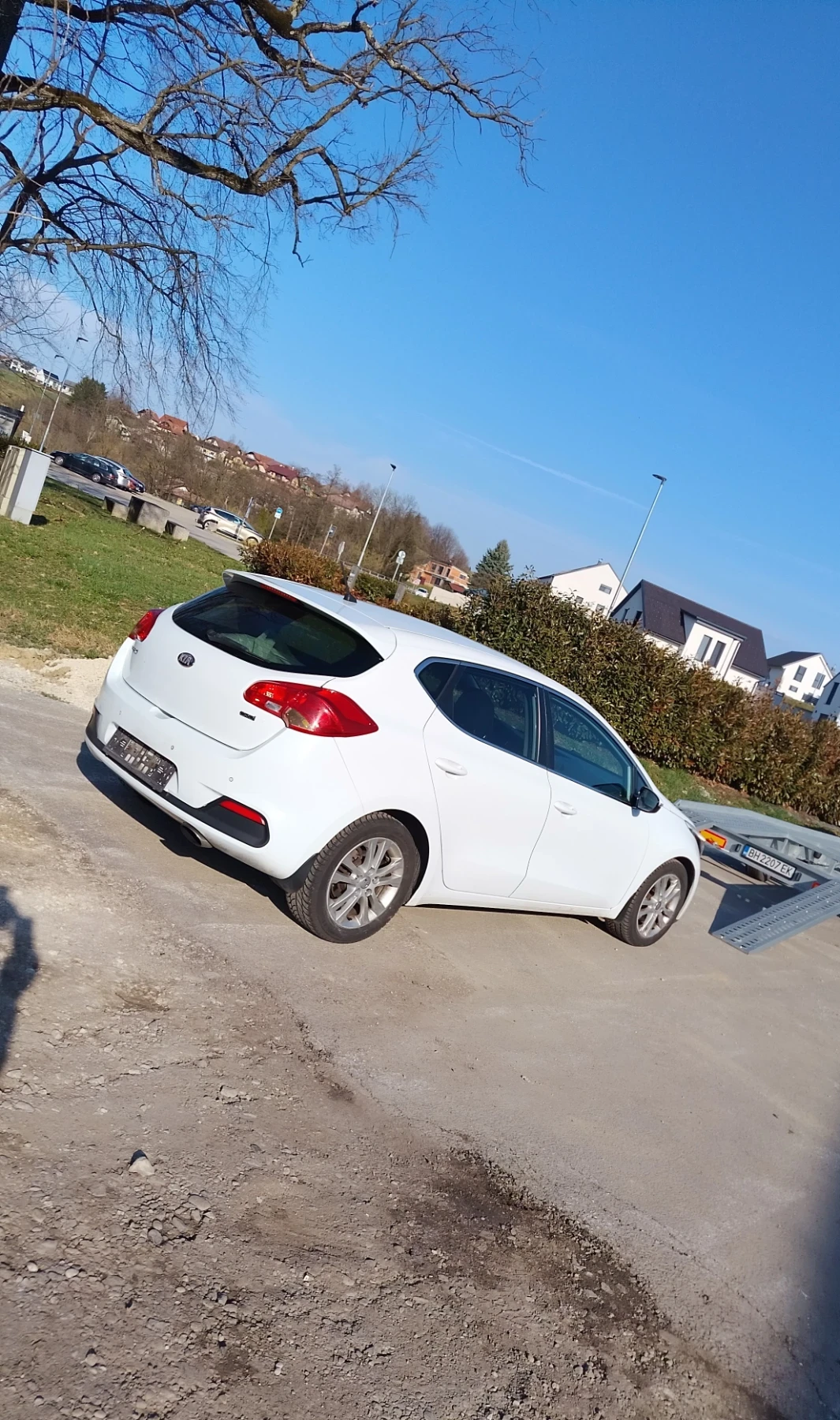Kia Ceed 1.6crsi 128кс, снимка 4 - Автомобили и джипове - 55405268