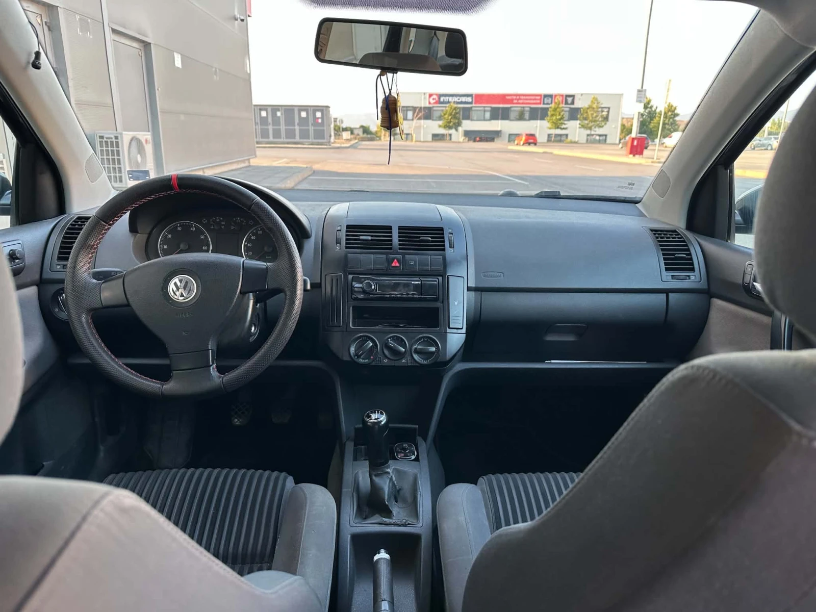 VW Polo, снимка 8 - Автомобили и джипове - 55590543