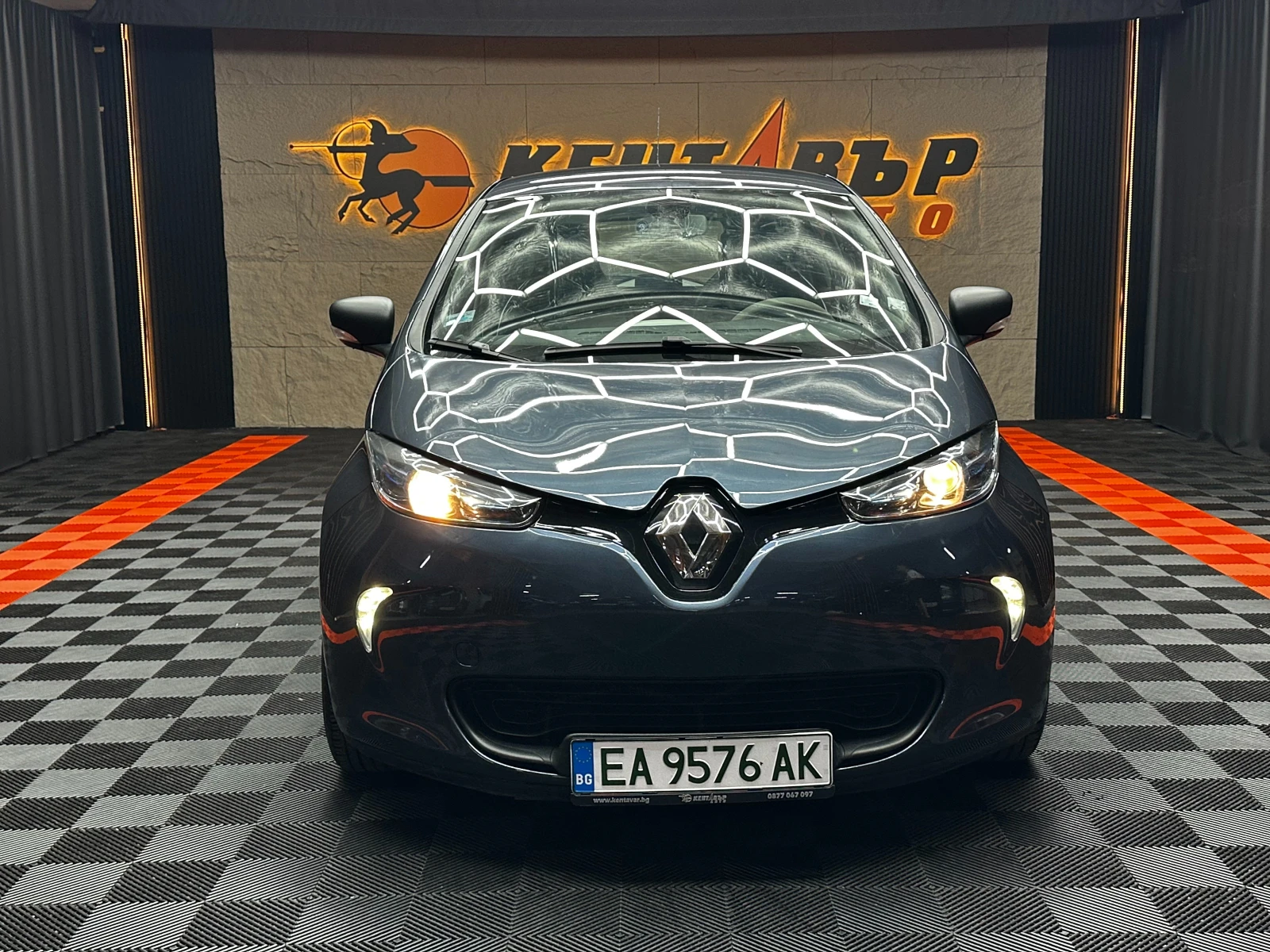 Renault Zoe 41kw/73000км, снимка 2 - Автомобили и джипове - 56097596