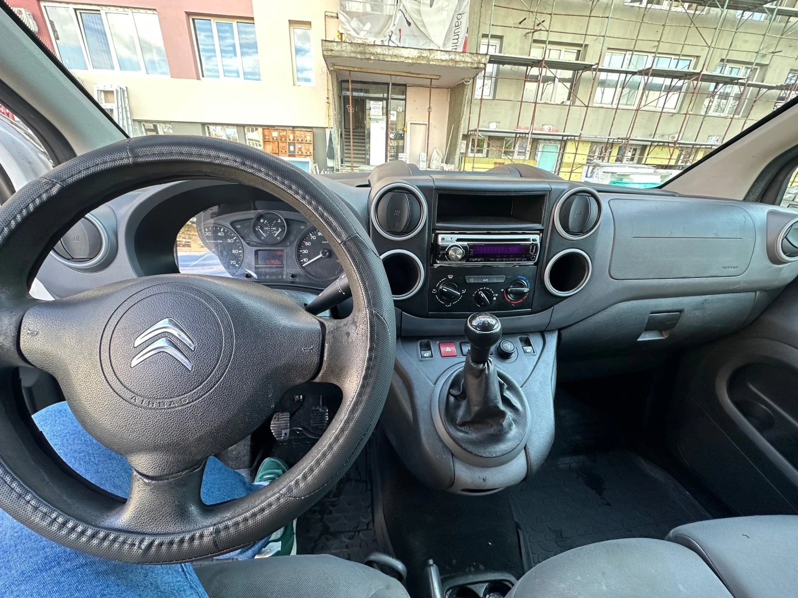 Citroen Berlingo Maxi, снимка 11 - Автомобили и джипове - 56321472