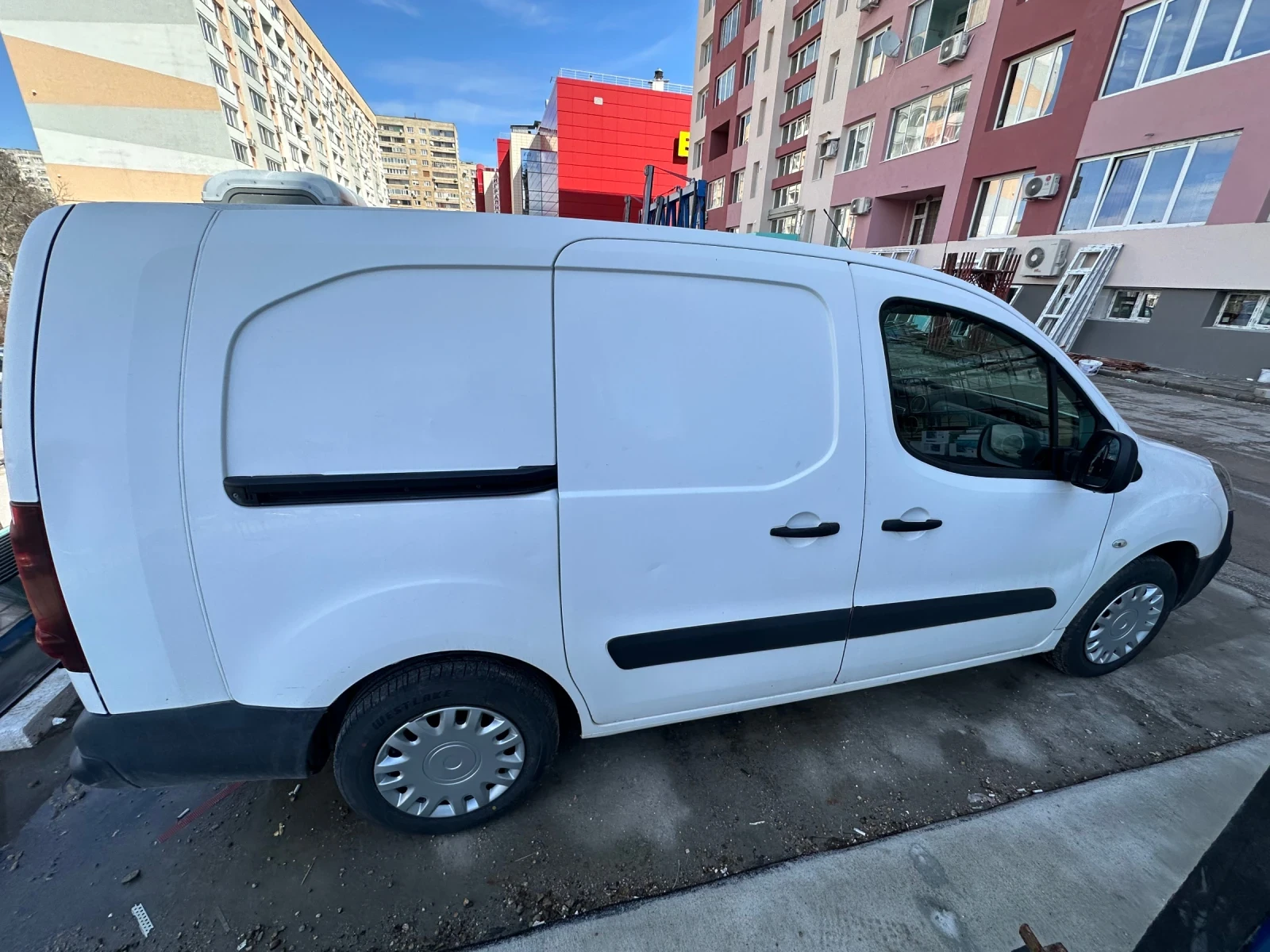 Citroen Berlingo Maxi, снимка 6 - Автомобили и джипове - 56321472