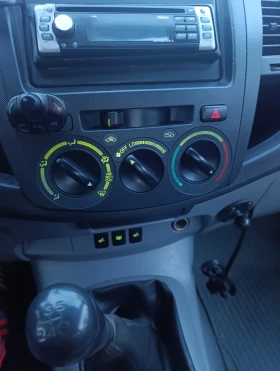Toyota Hilux, снимка 8