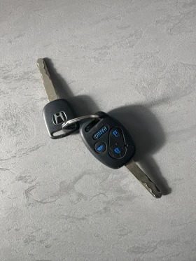 Honda Cr-v 2.2 i-cdri  2005 g - 5700 лв. / 2914.36 € - 37534204 12