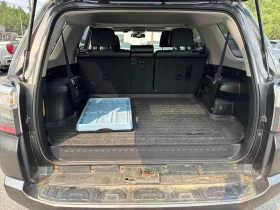 Toyota 4runner * SR5 * CARFAX * ОПЦИЯ ЗА ФИНАНСИРАНЕ  | Auto.bg — изображение 12