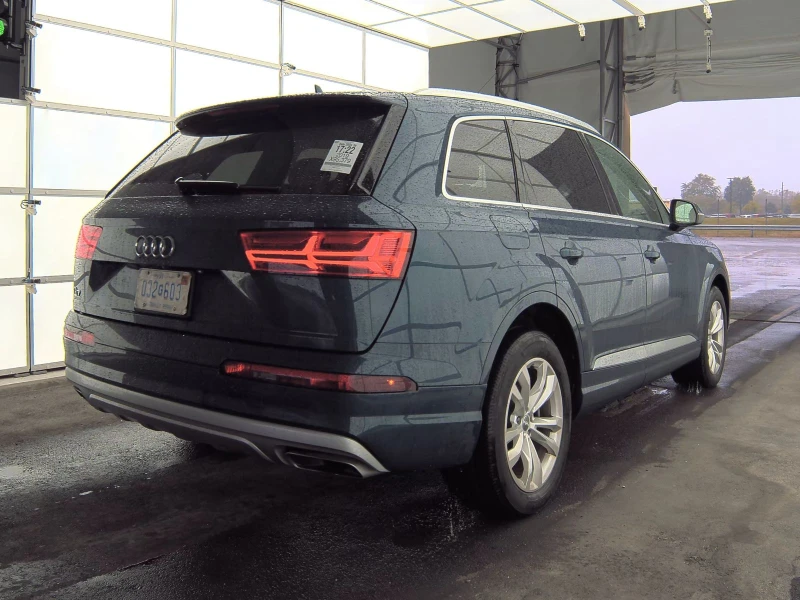 Audi Q7 BOSE* ПАНОРАМА* KEYLESS* НАВИ* КАМЕРИ* , снимка 4 - Автомобили и джипове - 47438713