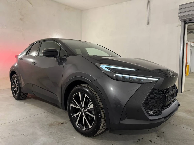 Toyota C-HR 2.0 Hybrid Team Deutschland * НАЛИЧНА * , снимка 3 - Автомобили и джипове - 49459902