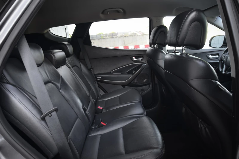 Hyundai Santa fe 2.2GRDI, снимка 9 - Автомобили и джипове - 51793558