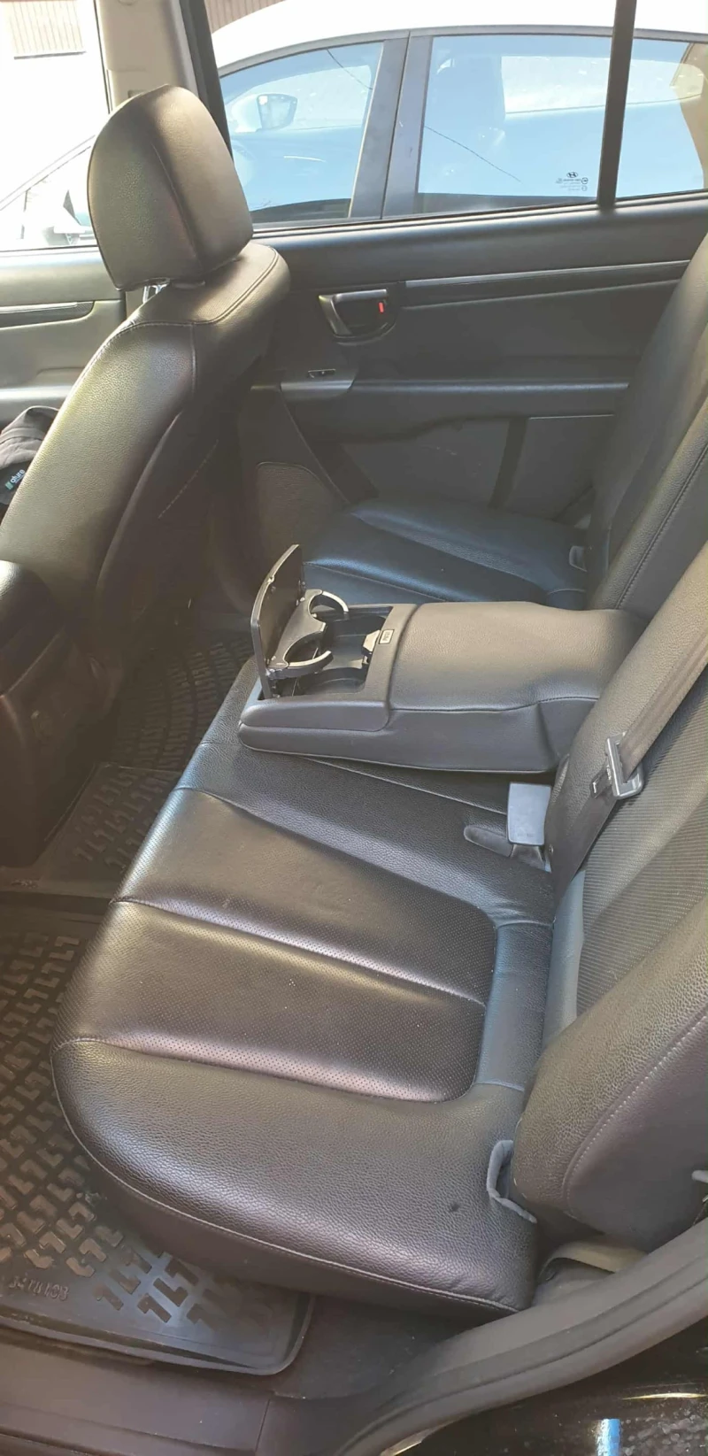 Hyundai Santa fe, снимка 5 - Автомобили и джипове - 52320512