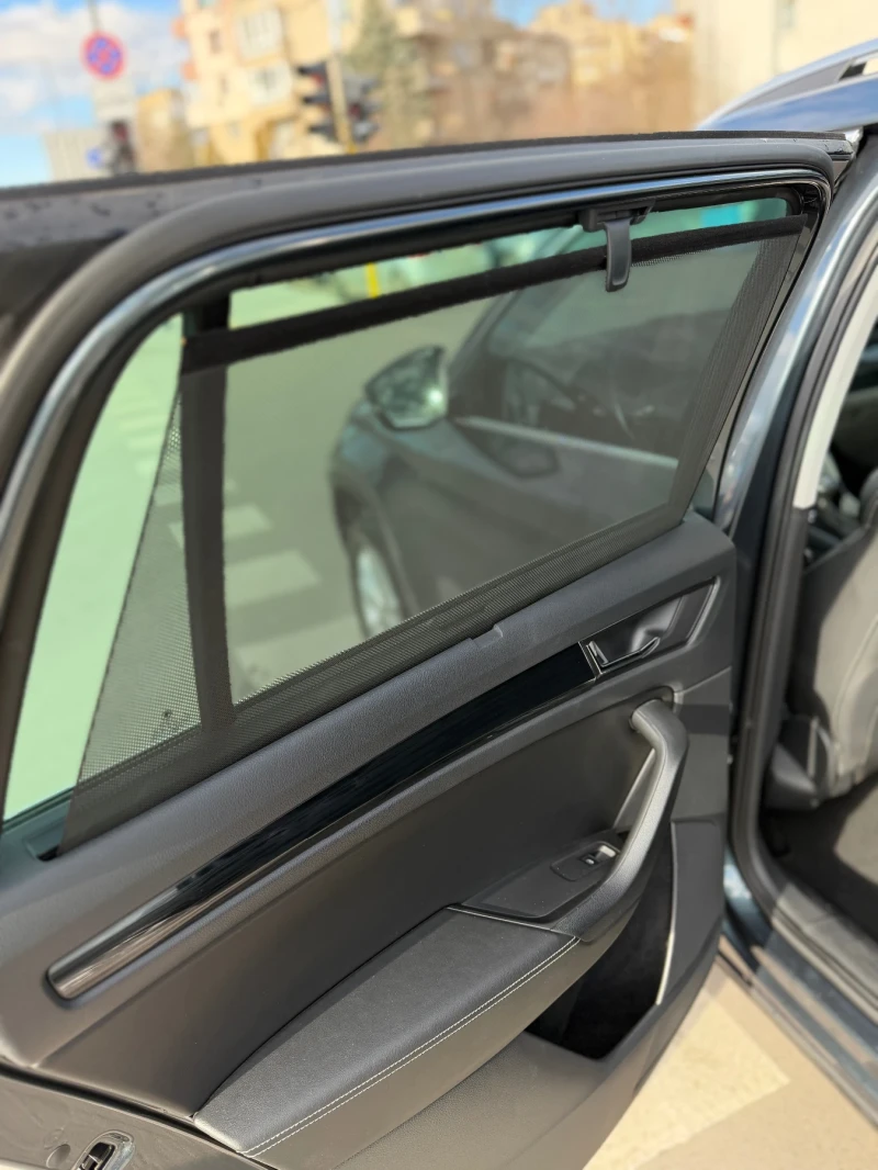 Skoda Kodiaq 2.0 TSI-DSG-4х4, снимка 13 - Автомобили и джипове - 52943457