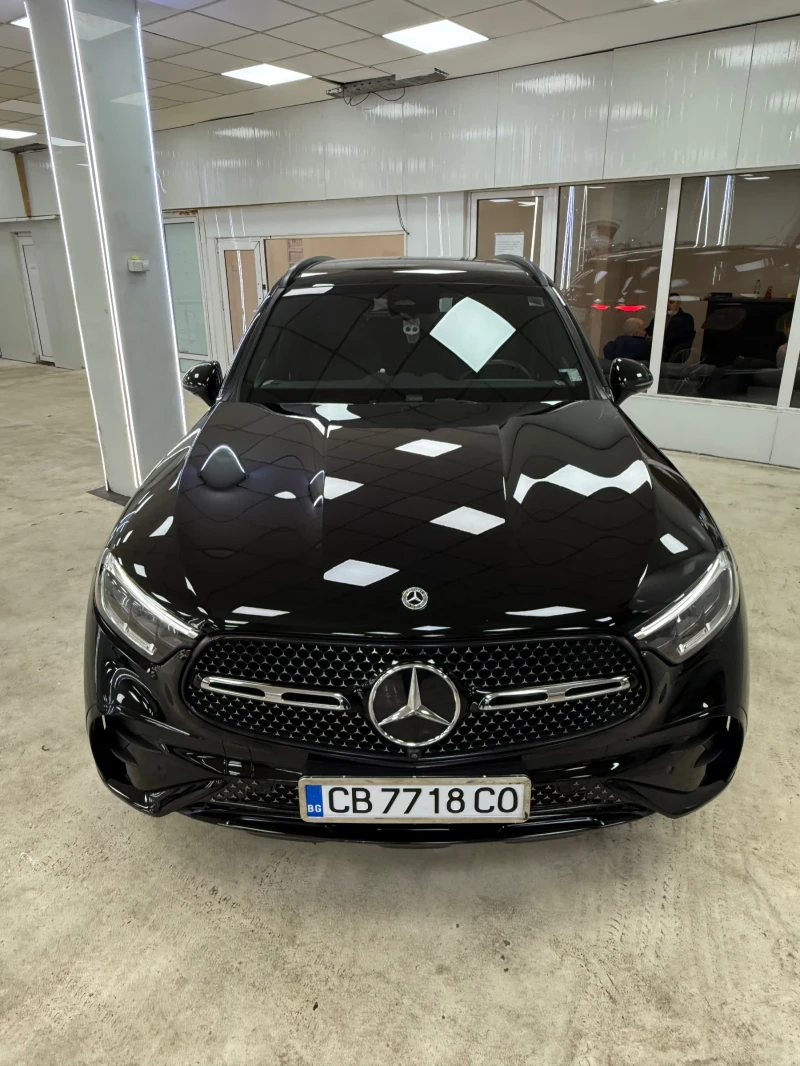 Mercedes-Benz GLC AMG LiNE, с гаранция , 4 матик, снимка 3 - Автомобили и джипове - 53213615