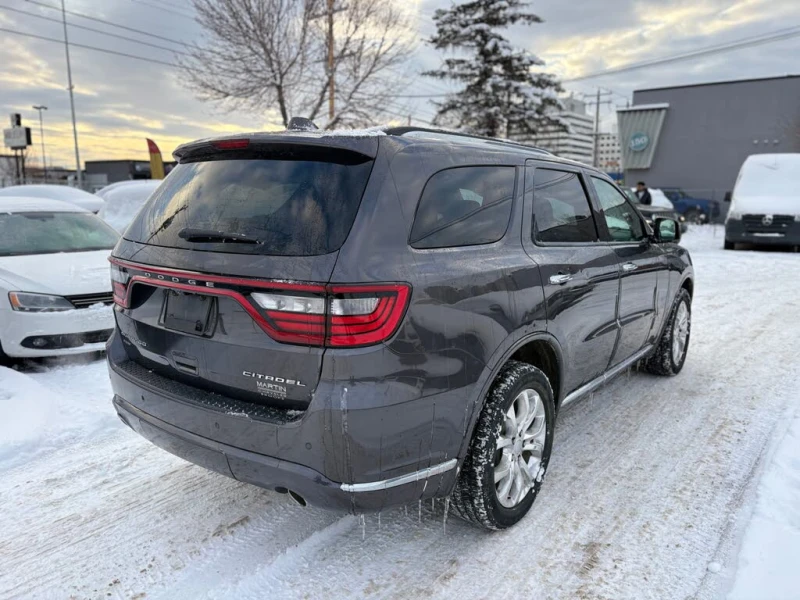 Dodge Durango 2017 CITADEL* ТЕЛЕВИЗОРИ* ДИСТРОНИК* V6, снимка 5 - Автомобили и джипове - 53429200
