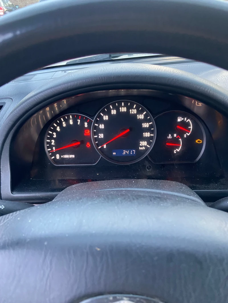 Suzuki Grand vitara, снимка 2 - Автомобили и джипове - 53515165