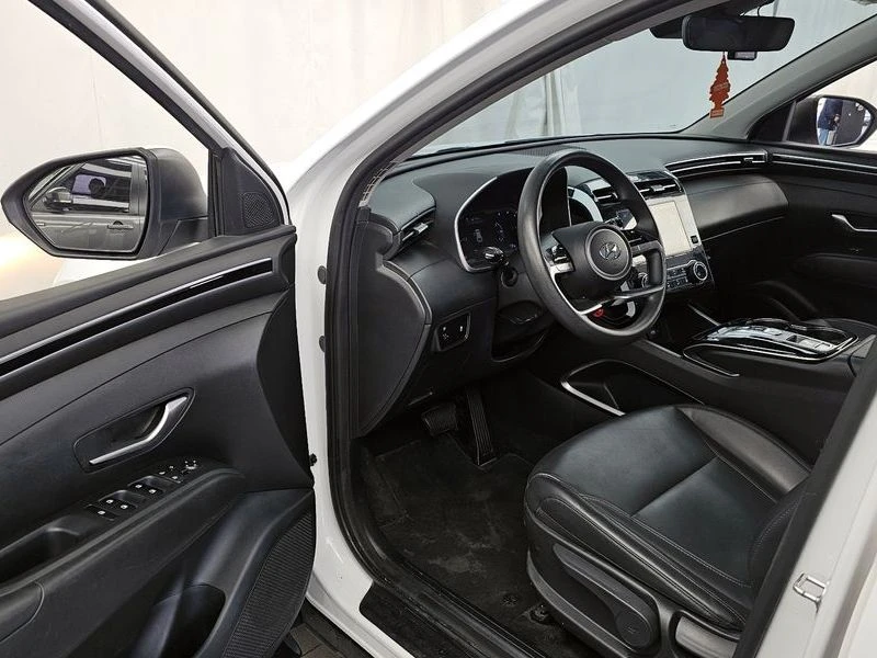 Hyundai Tucson D4HD, снимка 10 - Автомобили и джипове - 56702693