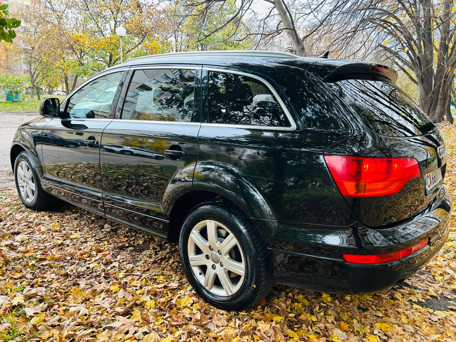 Audi Q7 S line - изображение 5