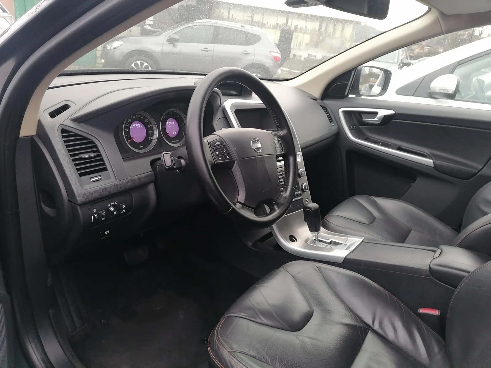 Volvo XC60 2.4D 4WD | Mobile.bg � ����������� 11