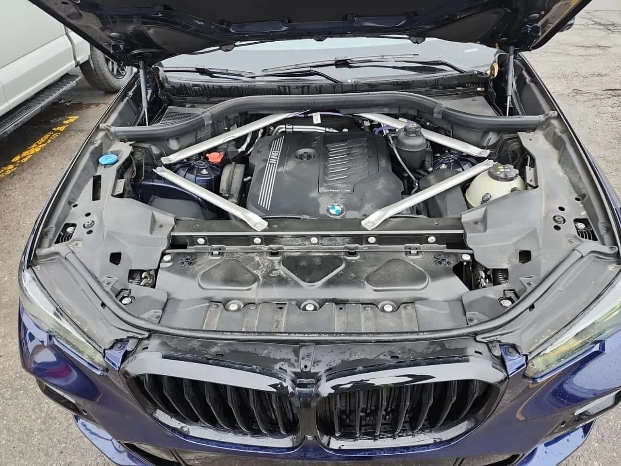 BMW X5 40i M-Sport * Без инциденти * Laser * 360 * CARFAX, снимка 15 - Автомобили и джипове - 54221886