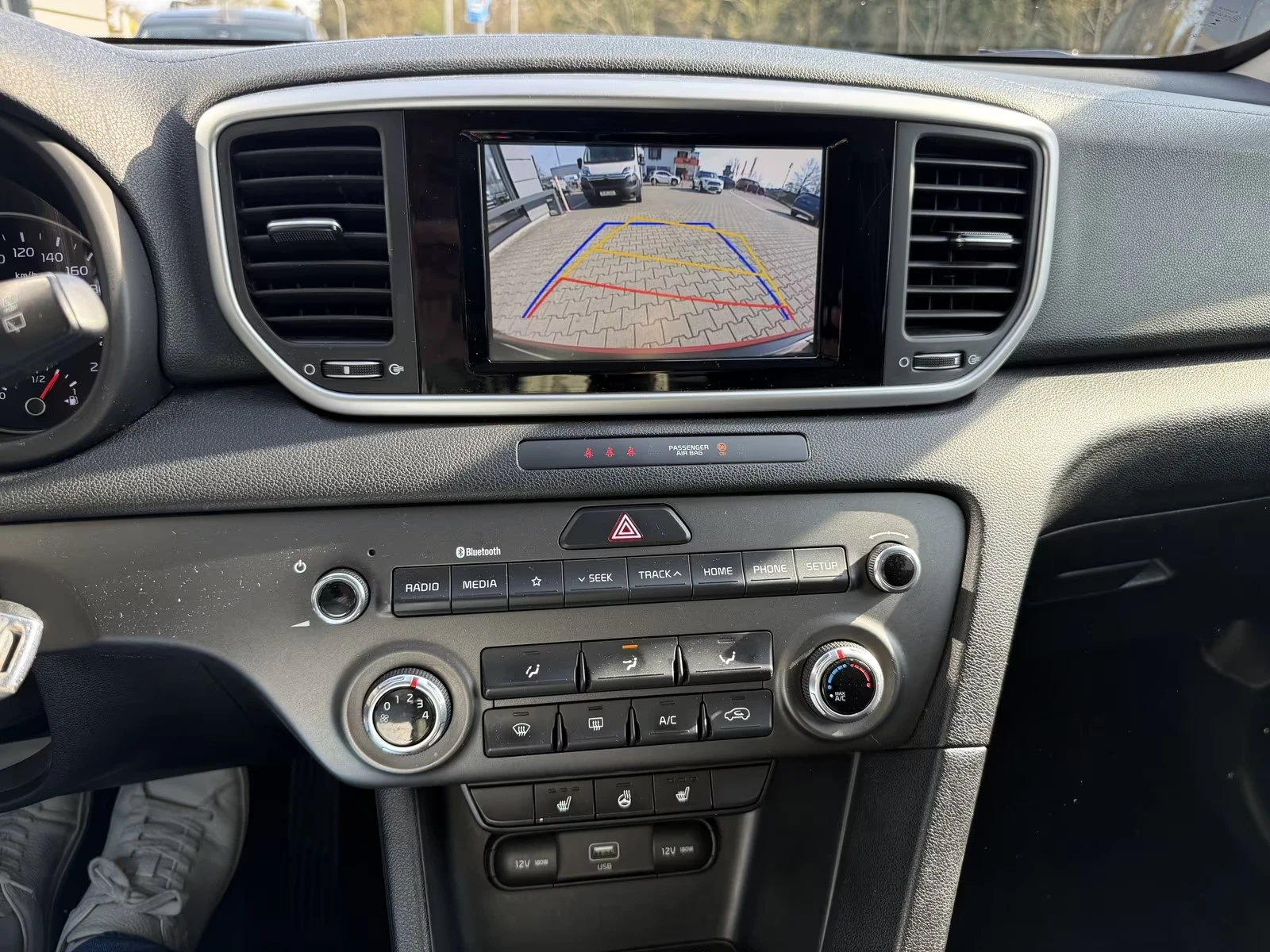 Kia Sportage 1.6GDI/Edition 7| Перфектно състояние| Топ оборудв, снимка 9 - Автомобили и джипове - 54390109
