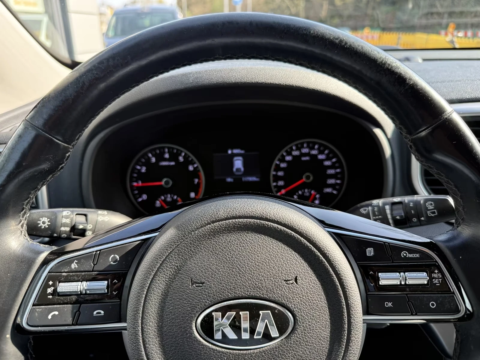 Kia Sportage 1.6GDI/Edition 7| Перфектно състояние| Топ оборудв, снимка 10 - Автомобили и джипове - 54390109
