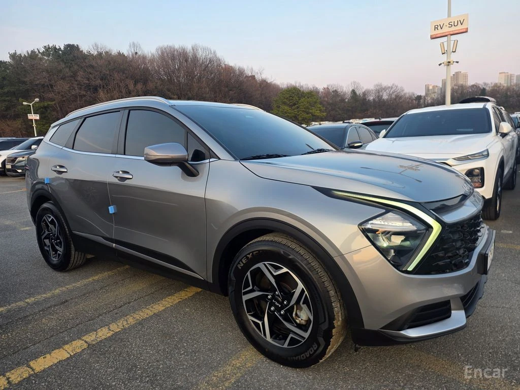 Kia Sportage 2.0 D Prestige 4x4* HARMAN KARDON* ПОДГРЕВ* КАМЕРА, снимка 3 - Автомобили и джипове - 54911073