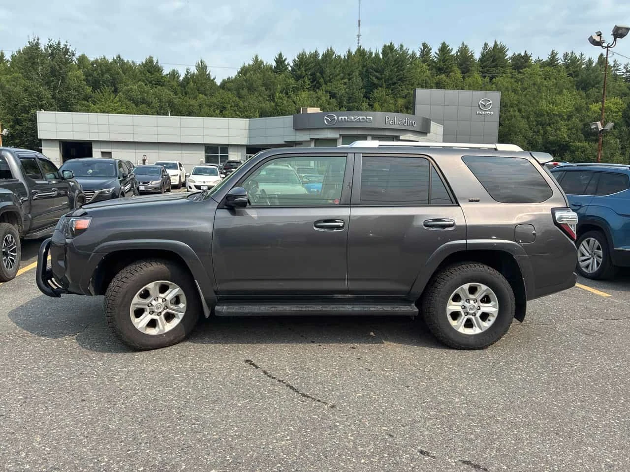 Toyota 4runner * SR5 * CARFAX * ОПЦИЯ ЗА ФИНАНСИРАНЕ , снимка 2 - Автомобили и джипове - 55436172