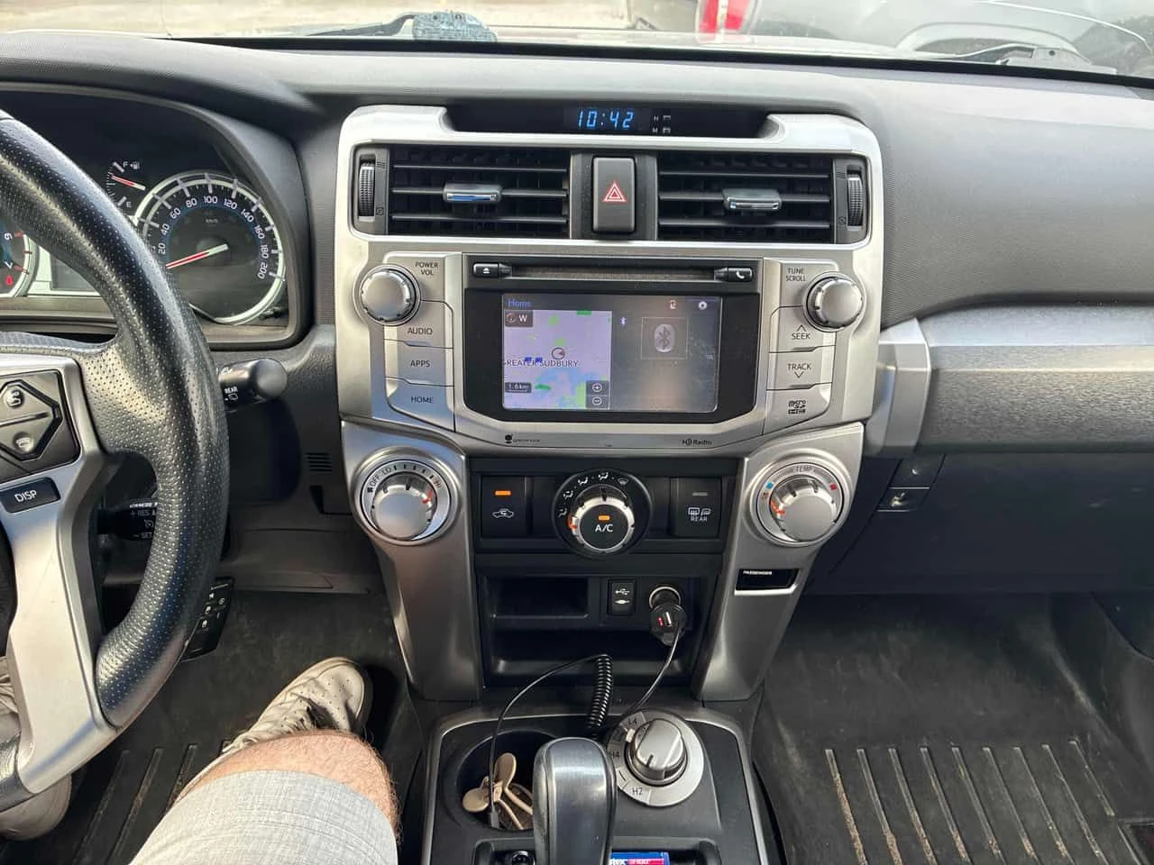 Toyota 4runner * SR5 * CARFAX * ОПЦИЯ ЗА ФИНАНСИРАНЕ , снимка 9 - Автомобили и джипове - 55436172
